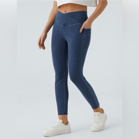 Halara Flex™ Crossover Pocket Washed Denim Work Leggings 7/8 - Picture 3 of 11